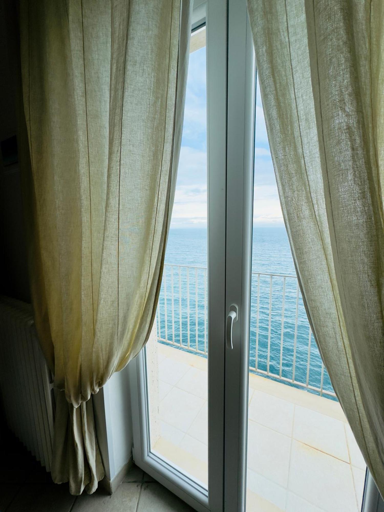 Amoredimare Casa Vacanze Полиняно а Маре Екстериор снимка
